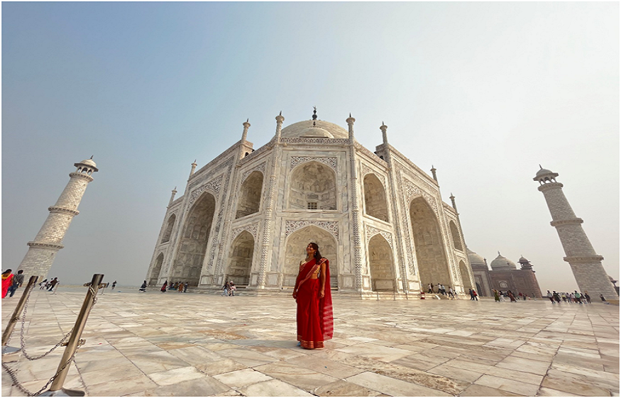 Detailed Tour Schedule of Taj Mahal by Car