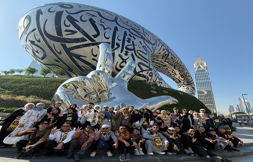 Unveiling the Spiritual and Cultural Tapestry: Umrah Travel Plus Dubai with Alhijaz Indowisata Umrah Travel