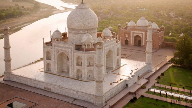 Taj Mahal Tour from Delhi