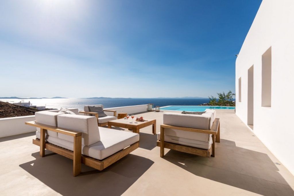 Which Villa Will I Choose This Summer in Corfu, Greece? A Simple Guide to the Best Luxury Stays 